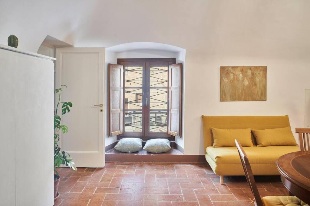 シエーナPalazzo Celsi Pollini Duomo Casa Emmaアパートメント エクステリア 写真